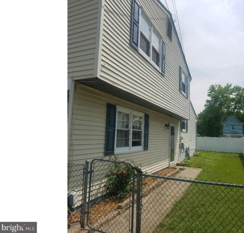 1106 Simpson Ave, West Deptford NJ  08063-1442 exterior