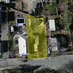 29 Pearl St, Newton MA 02458-1635 aerial view