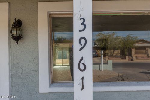 3961 Culver St, Phoenix AZ 85009-3136 exterior