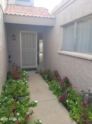 12639 40th Pl, Phoenix, AZ 85032-7454