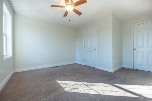 123 Pleasant Vly St, Methuen MA 01844-7227 exterior