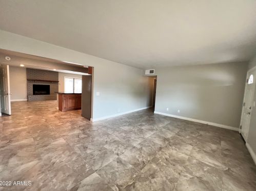 1008 Citrus Way, Phoenix AZ  85014-1652 exterior