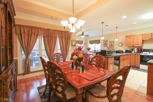 42 Helen Ln, Stockbridge GA 30281-6040 exterior