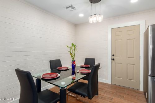 2319 41st Ave, Phoenix AZ  85009-1256 exterior