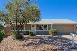 3540 Crocus Dr, Phoenix AZ  85032-5419 exterior