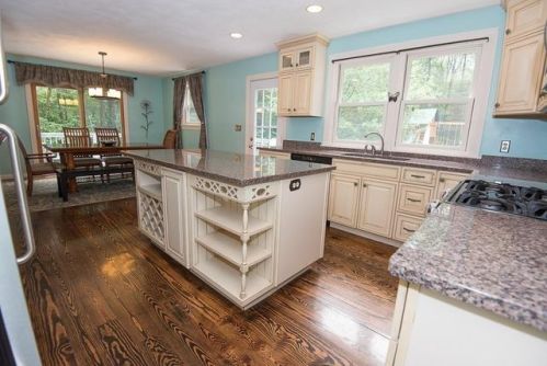 23 Old Brook Station Rd, Princeton, MA 01541-2006