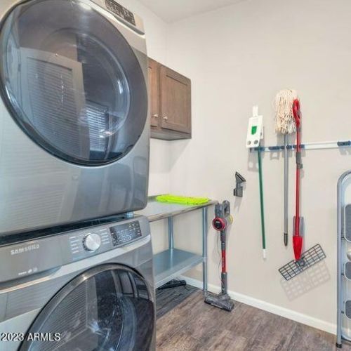 42330 3 St, Phoenix AZ 85086-7401 exterior