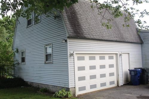 5 Crosby Rd, Dracut, MA 01826-1309