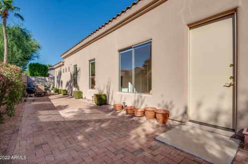 3308 Briarwood Ter, Phoenix AZ 85048-0152 exterior