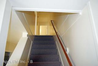 1115 Canopy Ct, Louisville KY  40211-1622 exterior