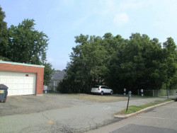 691 Washington St, Newton, MA 02458-1260