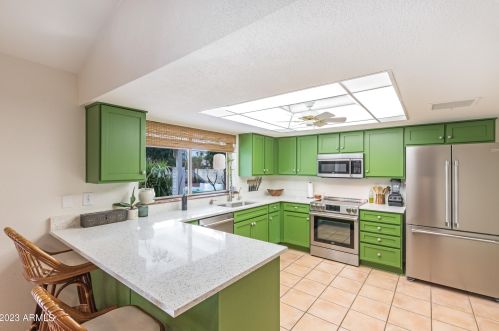 15420 29th Ave, Phoenix AZ  85053-4003 exterior