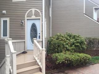 53 Pointe Rok Dr, Worcester MA  01604-1465 exterior