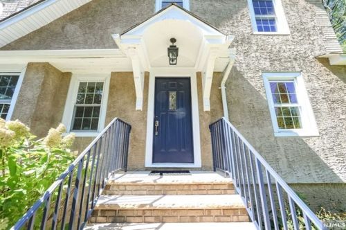 167 8th St, Cresskill NJ  07626-1912 exterior