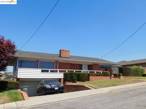 1612 View Dr, San Leandro CA  94577-5343 exterior