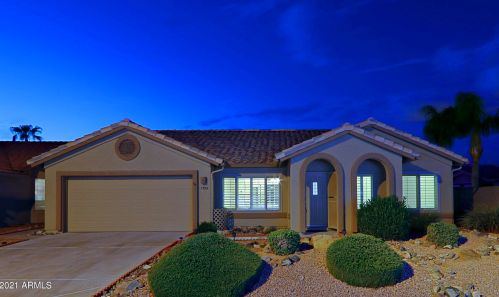 1796 Gleneagle Dr, Chandler, AZ 85249-8741