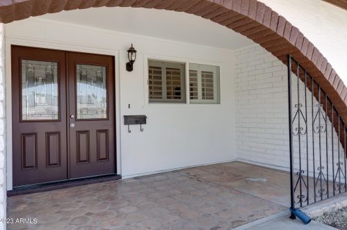 4115 Cinnabar Ave, Phoenix AZ 85020-1734 exterior