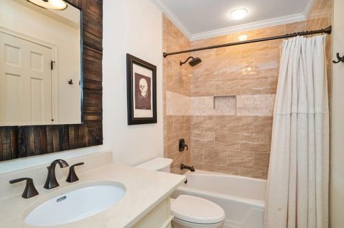 230 Broadland Rd, Atlanta GA 30327-3216 exterior