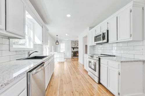 184 Ponderosa Dr, Ladson SC  29456-3165 exterior