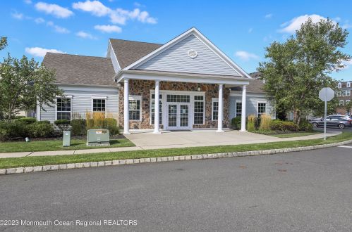 134 Waypoint Dr, Tinton Falls NJ 07724-2184 exterior