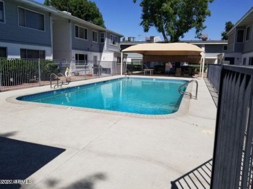 2571 Berridge Ln, Phoenix, AZ 85017-2212