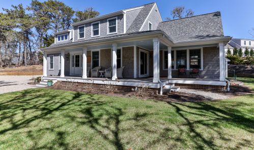 129 Hardings Beach Rd, Chatham, MA 02633-2659