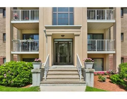 17 Bourbon St, Peabody MA  01960-7431 exterior