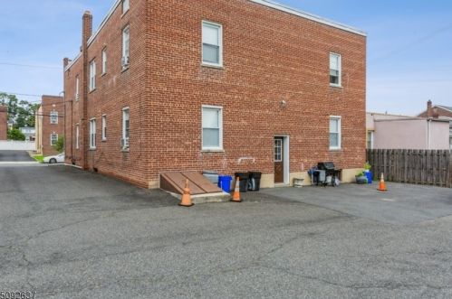 63 Carmer Ave, Belleville NJ  07109-2853 exterior