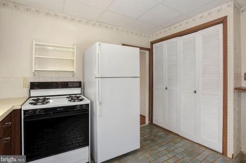 519 Columbia Blvd, West Deptford NJ 08063-1231 exterior