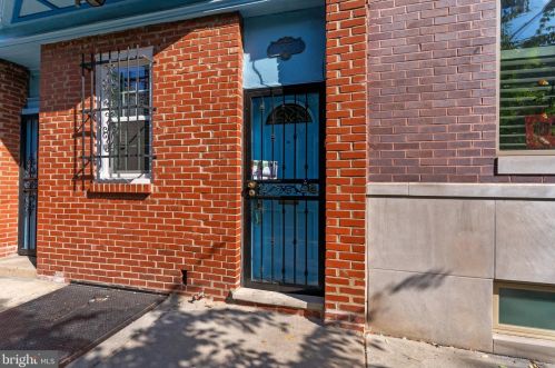 705 6th St, Philadelphia, PA 19147-2109