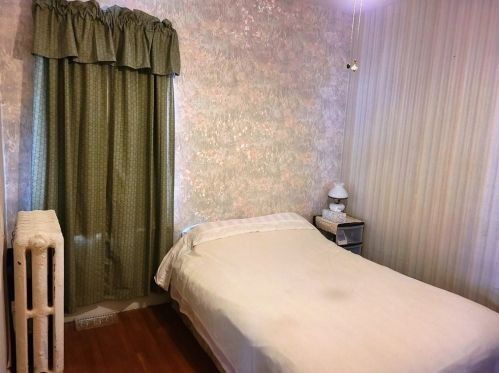 87 Briggs St, New Bedford MA 02740-3206 exterior