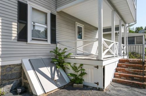 195 Billings Rd, Quincy MA 02171-2404 exterior